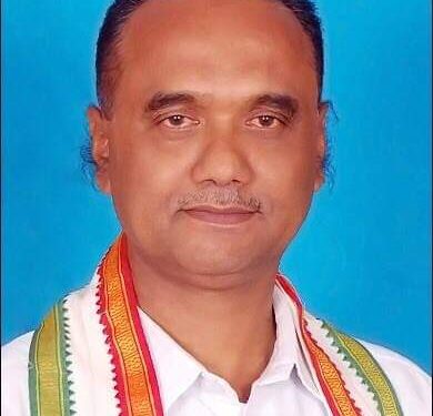 ಪ್ರಚಾರಕ್ಕಾಗಿ ನನ್ನಂತೆ ಕೆಲಸ ಮಾಡ್ಬೇಡಿ, ಪಕ್ಷದ ಹಿತದೃಷ್ಟಿಯಿಂದ ದುಡಿಯಿರಿ: ನಾಯಕರ ಮುಂದೆಯೇ ತನ್ನನ್ನು ತಾನು ತಮಾಷೆಗಾಗಿ ಉದಾಹರಿಸಿದ ಕಾಂಗ್ರೆಸ್ ಮುಖಂಡ ಎಂ.ಎಸ್.ಮಹಮ್ಮದ್..!!