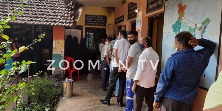 ವಿಟ್ಲ ಪಟ್ಟಣ ಪಂಚಾಯತ್ ಚುನಾವಣೆ:..!! ಒಟ್ಟು 18 ಮತ ಕೇಂದ್ರ – ಬಿರುಸಿನ ಮತದಾನ…!!