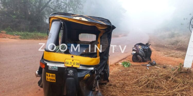 ನರಿಮೊಗರು: ರಿಕ್ಷಾ ಮತ್ತು ಆಕ್ಟಿವಾ ನಡುವೆ ಭೀಕರ ಅಪಘಾತ:; ತಂತ್ರಿಗಳ ಸಹಾಯಕ ಗಂಭೀರ..!! ಗಾಯಾಳು ಮಧುಸೂದನ್ ಹಾಗೂ ರಝಾಕ್ ರನ್ನು ಮಧ್ಯರಾತ್ರಿ ತನ್ನ ಕಾರಿನಲ್ಲೇ ಆಸ್ಪತ್ರೆಗೆ ಸಾಗಿಸಿದ ಅರುಣ್ ಕುಮಾರ್ ಪುತ್ತಿಲ..!!