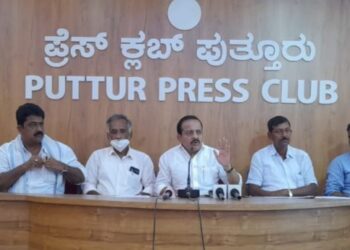 (ಡಿ.21-27) ಕೋಡಿಂಬಾಡಿ:  ಮಠಂತಬೆಟ್ಟು ಶ್ರೀ ಮಹಿಷಮರ್ದಿನಿ ದೇವಸ್ಥಾನದಲ್ಲಿ ಅದ್ದೂರಿಯಾಗಿ ಅಷ್ಟಬಂಧ ಬ್ರಹ್ಮಕಲಶೋತ್ಸವ ನಡೆಯಲಿದೆ – ಅಶೋಕ್ ಕುಮಾರ್ ರೈ