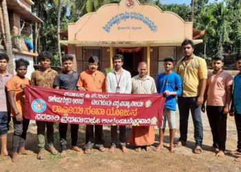 ಬೆಟ್ಟಂಪಾಡಿ: ರಾಷ್ಟ್ರೀಯ ಸೇವಾ ಯೋಜನೆಯ ಸ್ವಯಂಸೇವಕರಿಂದ ಶ್ರೀ ಅಯ್ಯಪ್ಪ ಸ್ವಾಮಿ ಭಜನಾ ಮಂದಿರದಲ್ಲಿ ಶ್ರಮದಾನ