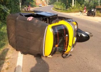 ಜಾಲ್ಸೂರು: ಓವರ್ ಟೇಕ್ ಮಾಡುವ ಭರದಲ್ಲಿ ರಿಕ್ಷಾಗೆ ಡಿಕ್ಕಿಯೊಡೆದ ಕಾರು..!! ಪ್ರಯಾಣಿಕರಿಗೆ ಗಾಯ ಆಸ್ಪತ್ರೆಗೆ ದಾಖಲು