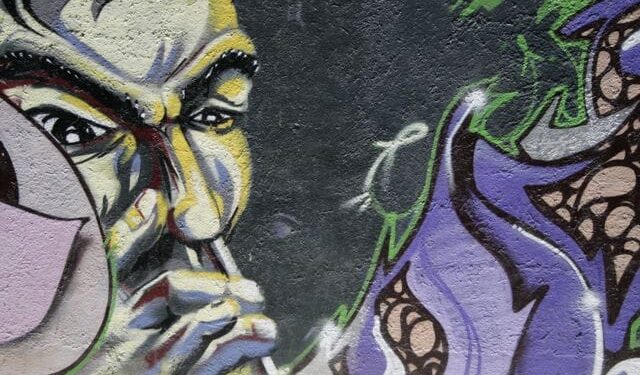 ಸುಳ್ಯ: ಅಮಲಿಗಾಗಿ ಫೆವಿಕಾಲ್ ಗಮ್ ವಾಸನೆ ಸೇವಿಸುತ್ತಿದ್ದ ಅಪ್ರಾಪ್ತ ಬಾಲಕರು ಪೊಲೀಸ್ ವಶಕ್ಕೆ..!!