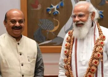 ಮೋದಿ ಹಾದಿಯಲ್ಲಿ ಮುಖ್ಯಮಂತ್ರಿ ಬೊಮ್ಮಾಯಿ: ದೇವಾಲಯಗಳಿಗೆ ಸ್ವಾತಂತ್ರ್ಯ, ರಕ್ಷಣೆಗೆ ಸಿಎಂ ಶಪಥ..!!