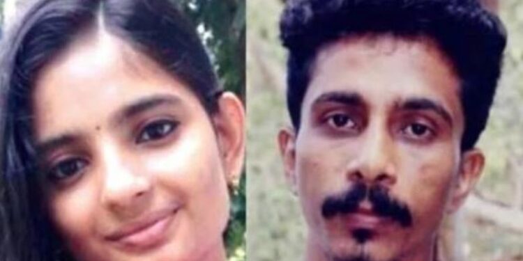 ಪಂಚಾಯತ್‌ ಕೆಲಸಕ್ಕೆ ಸೇರಿದ 8 ದಿನಕ್ಕೆ ಸಹೋದ್ಯೋಗಿಯ ಆಸೆಗೆ ಪ್ರಾಣ ಬಿಟ್ಟ ಎಂಜಿನಿಯರಿಂಗ್‌ ಪದವೀಧರೆ..!!