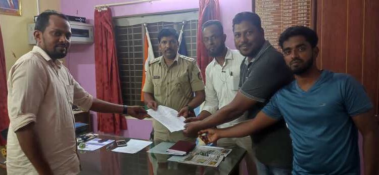 ವಿಟ್ಲ: ಸಾಮಾಜಿಕ ಜಾಲತಾಣಗಳಲ್ಲಿ ಪ್ರಚೋದನೆಕಾರಿ ಹೇಳಿಕೆ ಆರೋಪ: ವಿಷ್ಣು ಪ್ರಸಾದ್ ನಿಡ್ಡಾಜೆ ವಿರುದ್ದ ಪಾಪ್ಯುಲರ್ ಫ್ರಂಟ್ ನಿಂದ ದೂರು