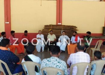 ವಿಟ್ಲ: ಕೊರಗಜ್ಜನ ವೇಷ ಧರಿಸಿ ಬಂದ ವರ..!!ಹಿಂದೂ ಧಾರ್ಮಿಕ ಭಾವನೆಗೆ ಧಕ್ಕೆ: ವಿ.ಹಿಂ.ಪ. ಬಜರಂಗದಳದಿಂದ ಖಂಡನೆ: ಠಾಣೆಗೆ ಮುತ್ತಿಗೆ ಹಾಕಲು ಕರೆ