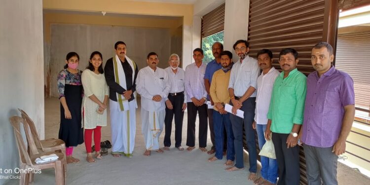 ನೆಲ್ಯಾಡಿ: ಮುಳಿಯ ಜ್ಯುವೆಲ್ಸ್ ನ “ಸಿಲ್ವರಿಯಾ” ಫ್ರಾಂಚೈಸಿ ಶಾಪ್ ನ ಕೆಲಸ ಆರಂಭ