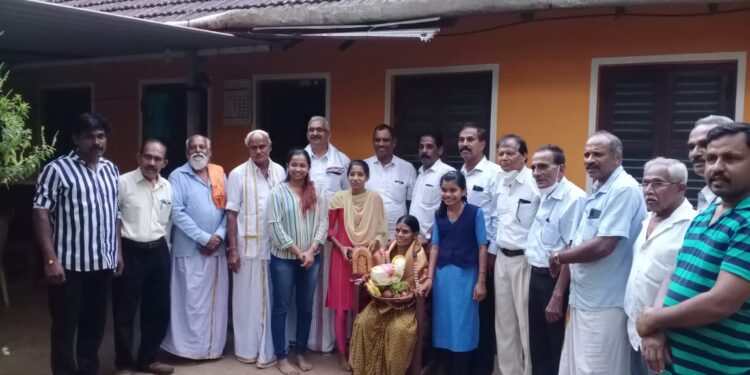 ವಿಟ್ಲ: ಪದ್ಮಶ್ರೀ ಪುರಸ್ಕೃತ  ಅಮೈ ಮಹಾಲಿಂಗ ನಾಯ್ಕ್ ರವರ ಮನೆಗೆ ವಿಧಾನ ಪರಿಷತ್ ಸದಸ್ಯ ಪ್ರತಾಪ್ ಸಿಂಹ ನಾಯಕ್ ಭೇಟಿ..!!