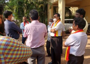 ಮಂಗಳೂರು: ಇಂಟರ್ನ್ಯಾಷನಲ್ ಸ್ಕೂಲ್ ಮತ್ತು ನರ್ಸಿಂಗ್ ಕಾಲೇಜಿನಲ್ಲಿ ಕನ್ನಡ ಬೋರ್ಡ್ ಗಳಿಲ್ಲ ಹಾಗೂ ಉಪನ್ಯಾಸಕರು ಮಲಯಾಳಂ ಉಪನ್ಯಾಸ ನೀಡುವ ಆರೋಪ:; ಏಳು ದಿನಗಳೊಳಗೆ ಬದಲಾವಣೆಯಾಗದಿದ್ದಲ್ಲಿ ಉಗ್ರ ಹೋರಾಟದ ಎಚ್ಚರಿಕೆ ನೀಡಿದ ಕನ್ನಡ ಸೇನೆ