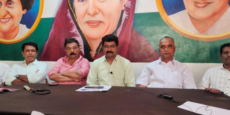 ಬ್ರಹ್ಮಶ್ರೀ ನಾರಾಯಣ ಗುರು ಸ್ತಬ್ದಚಿತ್ರ ಪ್ರಸ್ತಾವನೆ ತಿರಸ್ಕಾರ: “ಜಾತಿ ಧರ್ಮದ ಮಿತಿಯನ್ನು ಮೀರಿದ ನಾರಾಯಣ ಗುರು ಅನುಯಾಯಿಗಳ ಭಾವನೆಗಳಿಗೆ ಧಕ್ಕೆಯುಂಟು ಮಾಡಿದ ಈ ನಿರ್ಧಾರವನ್ನು ಕೇಂದ್ರ ಸರಕಾರ ತಕ್ಷಣ ಹಿಂತೆಗೆದುಕೊಳ್ಳಬೇಕು”..!! – ವಿಟ್ಲ-ಉಪ್ಪಿನಂಗಡಿ ಬ್ಲಾಕ್ ಕಾಂಗ್ರೆಸ್ ಅಧ್ಯಕ್ಷ ಡಾ.ರಾಜರಾಮ್