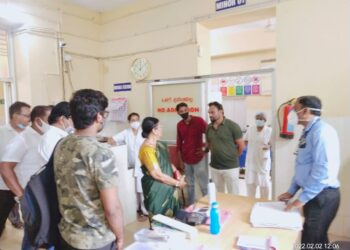 ಪುತ್ತೂರು: ಸರಕಾರಿ ಆಸ್ಪತ್ರೆಯಲ್ಲಿ ಕೆಟ್ಟುಹೋದ ಡಯಾಲಿಸಿಸ್ ಮೆಷಿನ್: ಮಾಜಿ ಶಾಸಕಿ ಶಕುಂತಳಾ ಶೆಟ್ಟಿ ನಿಯೋಗ ಆಸ್ಪತ್ರೆಗೆ ಭೇಟಿ: ಶೀಘ್ರ ದುರಸ್ಥಿಗೊಳಿಸುವಂತೆ ಆಗ್ರಹ