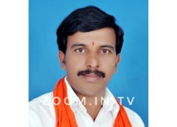 ಪುತ್ತೂರು: ಶಿವಮೊಗ್ಗದಲ್ಲಿ ಹತ್ಯೆಯಾದ ಹಿಂದೂ ಕಾರ್ಯಕರ್ತ ಹರ್ಷ ಕುಟುಂಬಕ್ಕೆ ತನ್ನ ಎರಡು ತಿಂಗಳ ಗೌರವಧನ ನೀಡಿದ ಗ್ರಾ. ಪಂ. ಸದಸ್ಯ