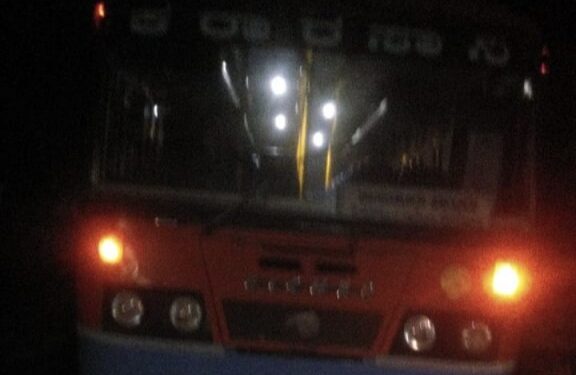 ಬೆದ್ರಾಳ: ಕೆ.ಎಸ್.ಆರ್.ಟಿ.ಸಿ ಬಸ್ ಮತ್ತು ಸ್ಕೂಟರ್ ನಡುವೆ ಡಿಕ್ಕಿ: ಸ್ಕೂಟರ್ ಸವಾರನಿಗೆ ಗಂಭೀರ ಗಾಯ..!!