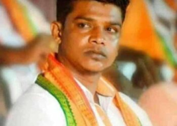ಕಾಸರಗೋಡು: ಆರ್.ಎಸ್.ಎಸ್. ಕಾರ್ಯಕರ್ತ ಜ್ಯೋತಿಶ್ ನೇಣು ಬಿಗಿದ ಸ್ಥಿತಿಯಲ್ಲಿ ಪತ್ತೆ..!!