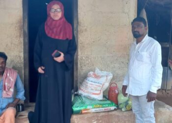 ಪುತ್ತೂರು: ಬ್ಲಾಕ್ ಕಾಂಗ್ರೆಸ್ ಪರಿಶಿಷ್ಟ ಜಾತಿ ಸಮಿತಿ  ಮತ್ತು ನಮ್ಮೂರ ಸೇವೆ 24*7 ನಿಂದ ಬಡ ಕ್ಯಾನ್ಸರ್ ರೋಗಿಗೆ ಸಹಾಯ