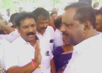 ತೊಕ್ಕೊಟ್ಟು ಜಂಕ್ಷನ್ ಬಳಿ ಬ್ಯಾರಿ ಭವನ ಶಿಲಾನ್ಯಾಸಕ್ಕೆ ಬಿಜೆಪಿ ಕಾರ್ಯಕರ್ತರ ವಿರೋಧ..!!