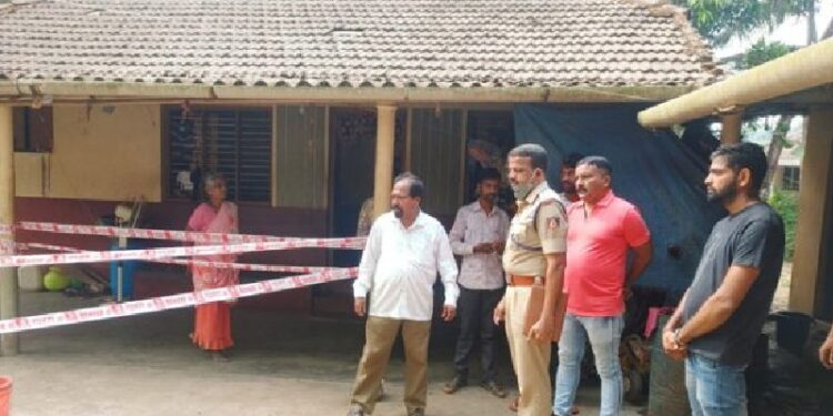 ಉಡುಪಿಯಲ್ಲಿ ದಾರುಣ ಘಟನೆ: ತಂದೆಯನ್ನೇ ಬರ್ಬರವಾಗಿ ಕೊಚ್ಚಿ ಕೊಲೆಗೈದ ಮಗ