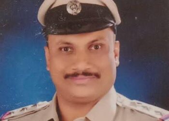 ಮಂಗಳೂರು: ಅನುಮತಿ ಪಡೆಯದೆ ವಿದೇಶ ಪ್ರಯಾಣ: ಇನ್ಸ್ ಪೆಕ್ಟರ್ ಮಹಮ್ಮದ್ ಶರೀಫ್ ಕರ್ತವ್ಯದಿಂದ ಅಮಾನತು..!!