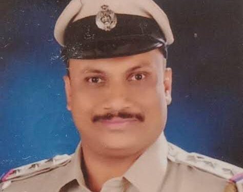 ಮಂಗಳೂರು: ಅನುಮತಿ ಪಡೆಯದೆ ವಿದೇಶ ಪ್ರಯಾಣ: ಇನ್ಸ್ ಪೆಕ್ಟರ್ ಮಹಮ್ಮದ್ ಶರೀಫ್ ಕರ್ತವ್ಯದಿಂದ ಅಮಾನತು..!!