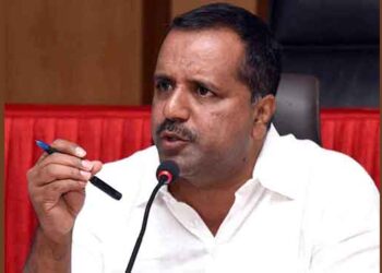 ಶಾಸಕ ಹರೀಶ್, ಸಂಜೀವ ಮಠಂದೂರು, ವೇದವ್ಯಾಸ್ ಅವರ ಅನೇಕ ವ್ಯವಹಾರಗಳು ಮುಸಲ್ಮಾನರೊಂದಿಗಿದೆ – ಯು ಟಿ ಖಾದರ್