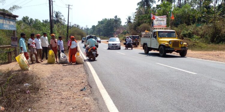 ಕೆದಿಲ: ಭಾರತೀಯ ಜನತಾ ಪಾರ್ಟಿ ವತಿಯಿಂದ ಸ್ವಚ್ಚತಾ ಕಾರ್ಯ: ಹಲವಾರು ಕಾರ್ಯಕರ್ತರು ಭಾಗಿ