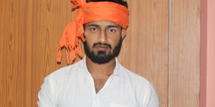 ‘ಶರತ್ ಮಡಿವಾಳನಂತೆ ನಿನ್ನನ್ನು ಹತ್ಯೆ ಮಾಡುತ್ತೇವೆ’..!!ಹಿಜಾಬ್ ವಿಷಯವಾಗಿ ಕಾನೂನು ಕ್ರಮ ಕೈಗೊಳ್ಳುವಂತೆ  ದೂರು ನೀಡಿದ್ದ ಬಿಜೆಪಿ ಯುವ ಮೋರ್ಚಾ ಮುಖಂಡನಿಗೆ ಜೀವ ಬೆದರಿಕೆ ಕರೆ: ದೂರು ದಾಖಲು