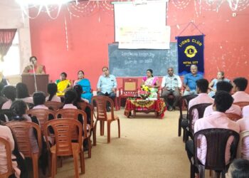 ವಿಟ್ಲ: ಸರಕಾರಿ ಪ್ರಥಮ ದರ್ಜೆ ಕಾಲೇಜು ಮತ್ತು ಲಯನ್ಸ್ ಕ್ಲಬ್ ವಿಟ್ಲ ಸಿಟಿ ಇದರ ಜಂಟಿ ಆಶ್ರಯದಲ್ಲಿ ವಿಶ್ವ ಮಹಿಳಾ ದಿನಾಚರಣೆ