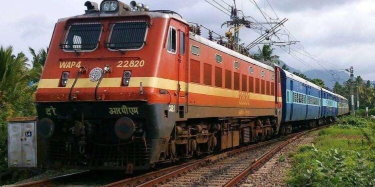 ಮಂಗಳೂರು-ಬೆಂಗಳೂರು ರೈಲು ಸಂಚಾರ ತಾತ್ಕಾಲಿಕ ರದ್ದು..!!