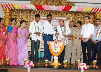 ಬಂಟ್ವಾಳ: ಶ್ರೀ ಕ್ಷೇತ್ರ ಧರ್ಮಸ್ಥಳ ಗ್ರಾಮಾಭಿವೃದ್ಧಿ ಯೋಜನೆ ಬಿಸಿ ಟ್ರಸ್ಟ್ (ರಿ) ತುಂಬೆ ವಲಯ ವ್ಯಾಪ್ತಿಯ ಒಕ್ಕೂಟಗಳ ಪದಗ್ರಹಣ ಹಾಗೂ ವಲಯದ ನೂತನ ಅಧ್ಯಕ್ಷರಿಗೆ ಅಧಿಕಾರ ಹಸ್ತಾಂತರ ಸಮಾರಂಭ