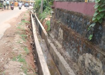 ವಿಟ್ಲ: ಚರಂಡಿ ಕಾಮಗಾರಿ ಕಳಪೆ ಆರೋಪ: ಜಿಲ್ಲಾಧಿಕಾರಿ ಮತ್ತು ಲೋಕಾಯುಕ್ತರಿಗೆ ದೂರು..!!