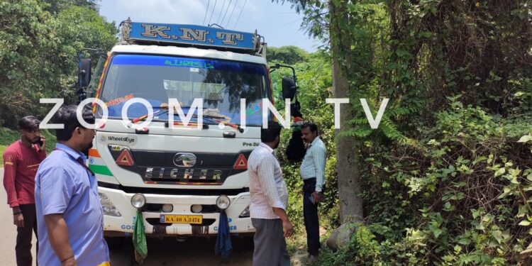 ಪುತ್ತೂರು: ರಸ್ತೆ ಬದಿ ಕಲ್ಲಂಗಡಿ ಹಣ್ಣಿನ ತ್ಯಾಜ್ಯ ಎಸೆತ: ನಗರಸಭೆ ಸದಸ್ಯರಿಂದ ಮಾಹಿತಿ: ಲಾರಿ ವಶಕ್ಕೆ