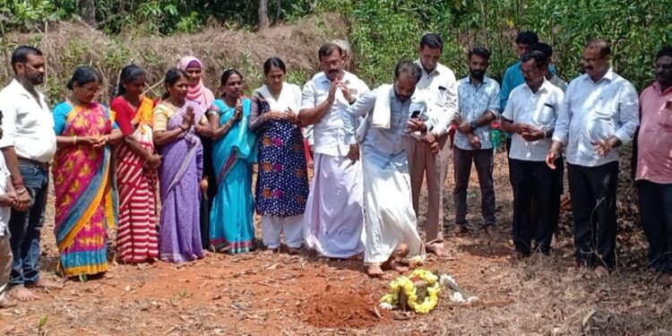 ಮಾಣಿ: ನೂತನವಾಗಿ ನಿರ್ಮಾಣಗೊಳ್ಳಲಿರುವ ಹಿಂದೂ ರುದ್ರಭೂಮಿಗೆ ಗುದ್ದಲಿ ಪೂಜೆ