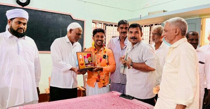 ವಿಟ್ಲ ಪರಿಸರದಲ್ಲೊಂದು ಕೋಮುಸಾಮಾರಸ್ಯದ ಘಟನೆ: ಮದುವೆ ಪ್ರಯುಕ್ತ ಮುಸ್ಲಿಂ ಬಾಂಧವರಿಗೆ ಇಫ್ತಾರ್ ಕೂಟ..!!