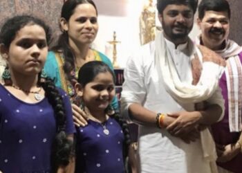 ಪುತ್ತೂರು: ಖ್ಯಾತ ವಕೀಲರಾದ ಮಹೇಶ್ ಕಜೆ ನಿವಾಸಕ್ಕೆ ವಿನಯ್ ಗುರೂಜಿ ಭೇಟಿ