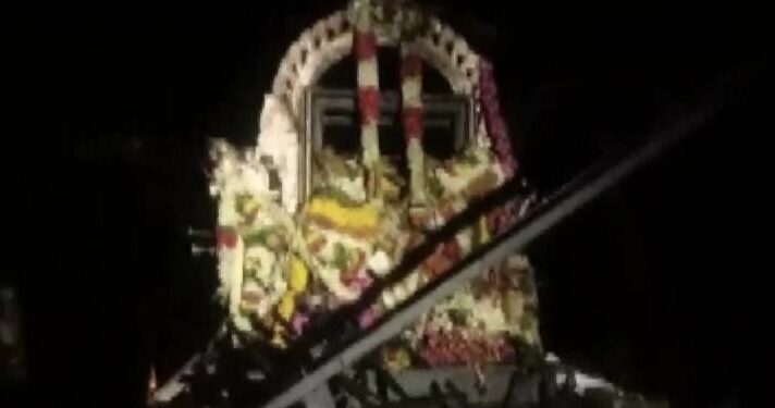 ರಥೋತ್ಸವದ ವೇಳೆ ವಿದ್ಯುತ್ ಅವಘಡ: ಇಬ್ಬರು ಮಕ್ಕಳು ಸೇರಿ 11 ಮಂದಿ ದುರ್ಮರಣ..!!