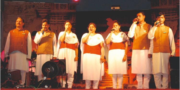 (ಎ.11) ಪುತ್ತೂರು: ಜಾತ್ರೋತ್ಸವದ ಪ್ರಯುಕ್ತ ದೇಶಭಕ್ತಿಯನ್ನು ಉದ್ದೀಪನಗೊಳಿಸುವ “ಜಾಗೋ ಹಿಂದುಸ್ಥಾನಿ” ರಸಸಂಜೆ