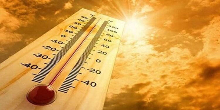 ದೇಶದಲ್ಲಿ ಬರೋಬ್ಬರಿ 122 ವರ್ಷಗಳ ಬಳಿಕ ದಾಖಲೆಯ ಬಿಸಿಲ ಧಗೆ: 5 ರಾಜ್ಯಗಳಲ್ಲಿ ಎಲ್ಲೋ ಅಲರ್ಟ್..!!