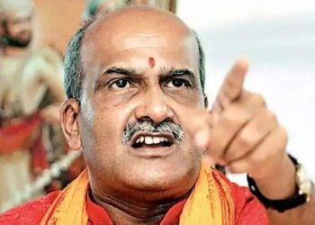 ಉಡುಪಿ: ಹಿಂ.ಜಾ.ವೇ. ಕಾರ್ಯಕ್ರಮದಲ್ಲಿ ಭಾಗಿಯಾಗಬೇಕಾಗಿದ್ದ ಪ್ರಮೋದ್ ಮುತಾಲಿಕ್ ರವರಿಗೆ ಉಡುಪಿ ಜಿಲ್ಲಾ ಪ್ರವೇಶ ನಿರ್ಬಂಧ ವಿಧಿಸಿದ ಜಿಲ್ಲಾಡಳಿತ..!!