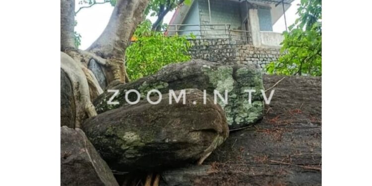 ಕಾರಿಂಜೇಶ್ವರ ದೇವಸ್ಥಾನದಲ್ಲಿ ಬಂಡೆ ಕುಸಿತ: ಗಣಿಕಾರಿಕೆಯ ಸ್ಫೋಟದ ಪರಿಣಾಮದಿಂದಾಗಿ ಅನಾಹುತ ಆರೋಪ: ಮತ್ತೊಮ್ಮೆ ಹೋರಾಟಕ್ಕೆ ಸಜ್ಜಾದ ಹಿಂ.ಜಾ.ವೇ.