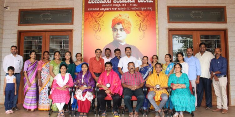 ಎಸ್.ಎಸ್.ಎಲ್.ಸಿ ಟಾಪರ್ ವಿದ್ಯಾರ್ಥಿಗಳಿಗೆ ವಿವೇಕಾನಂದ ಪದವಿಪೂರ್ವ ಕಾಲೇಜಿನಲ್ಲಿ ಉಚಿತ ಶಿಕ್ಷಣ