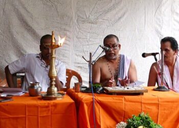 ಮಂಗಳೂರು: ‘ಮಳಲಿ‌ಯ ಆ ಜಾಗ ಒಂದು ಮಠಕ್ಕೆ ಸಂಬಂಧಿಸಿದ ಕ್ಷೇತ್ರ’ – ತಾಂಬೂಲ ಪ್ರಶ್ನೆಗೆ ದೈವಜ್ಞರಿಂದ ಉತ್ತರ