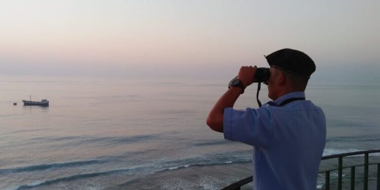 ಶ್ರೀಲಂಕಾದಲ್ಲಿ ಆರ್ಥಿಕ ಬಿಕ್ಕಟ್ಟು: ಕರಾವಳಿಯಲ್ಲಿ ಹೈ ಅಲರ್ಟ್