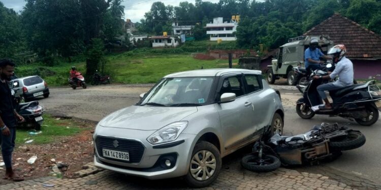 ನೆಕ್ಕಿಲಾಡಿ: ಕಾರು ಮತ್ತು ಬೈಕ್ ನಡುವೆ ಡಿಕ್ಕಿ: ಬೈಕ್ ಸವಾರನಿಗೆ ಗಾಯ..!!