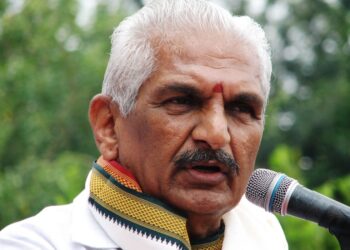 ಕಳೆದ ಹಲವಾರು ವರ್ಷಗಳಿಂದ ದೇಶಕ್ಕಾಗಿ ಸೇವೆಗೈಯುತ್ತಾ ಬದುಕುತ್ತಿರುವ ಆರ್.ಎಸ್.ಎಸ್. ಬಗ್ಗೆ ಮಾತನಾಡಲು ಇವರಲ್ಲಿ ಏನು ನೈತಿಕತೆಯಿದೆ..!?? ಮಳಲಿಯನ್ನು ಬಿಟ್ಟುಕೊಡುವ ಪ್ರಶ್ನೆಯೇ ಇಲ್ಲ..!! – ಡಾ. ಪ್ರಭಾಕರ್ ಭಟ್