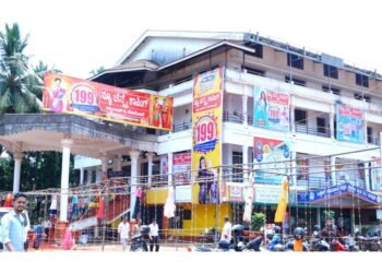 ಜೂ.6- ಜು.9ರವರೆಗೆ ಪುತ್ತೂರಿನಲ್ಲಿ ಶಾಪಿಂಗ್ ಫೆಸ್ಟಿವಲ್ – ಯಾವ ಬಟ್ಟೆಗಾದರೂ ಬರೀ 199 ರೂ.: ಒಂದು ತಿಂಗಳ ಫೆಸ್ಟಿವಲ್ ನಲ್ಲಿ ನೀವೂ ಬನ್ನಿ ಭಾಗಿಯಾಗಿ.