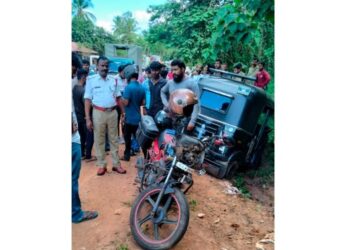 ಮುಕ್ರಂಪಾಡಿ: ಕಾರು, ಎರಡು ಆಟೋ ರಿಕ್ಷಾ, ಬೈಕ್ ನಡುವೆ ಸರಣಿ ಅಪಘಾತ: ದ್ವಿಚಕ್ರ ವಾಹನ ಸವಾರರಿಗೆ ಗಾಯ..!!