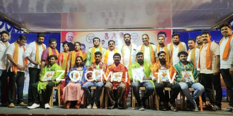 ಬಿಜೆಪಿ ಯುವಮೋರ್ಚಾ ವತಿಯಿಂದ ಪುತ್ತೂರು ನಗರ ಮತ್ತು ಗ್ರಾಮಾಂತರ ಮಂಡಲದ ಸಾಧಕರಿಗೆ ಸನ್ಮಾನ