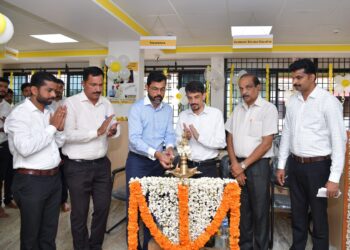 ಪುತ್ತೂರು: ಶ್ರೀ ರಾಮ್ ಟ್ರಾನ್ಸ್ಪೋರ್ಟ್ ಫೈನಾನ್ಸ್ ನ  ಕಛೇರಿ ನವೀಕರಣಗೊಂಡು ಶುಭಾರಂಭ