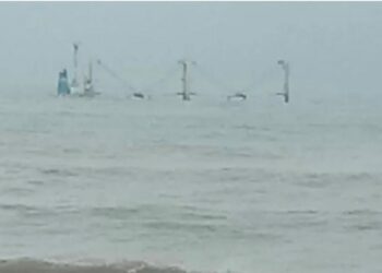 ಮಂಗಳೂರು: ಮುಳುಗಡೆಯಾದ ಹಡಗಿನಿಂದ ತೈಲ ಸೋರಿಕೆ: ಮೀನುಗಾರಿಕೆಗೆ ನಿಷೇಧ